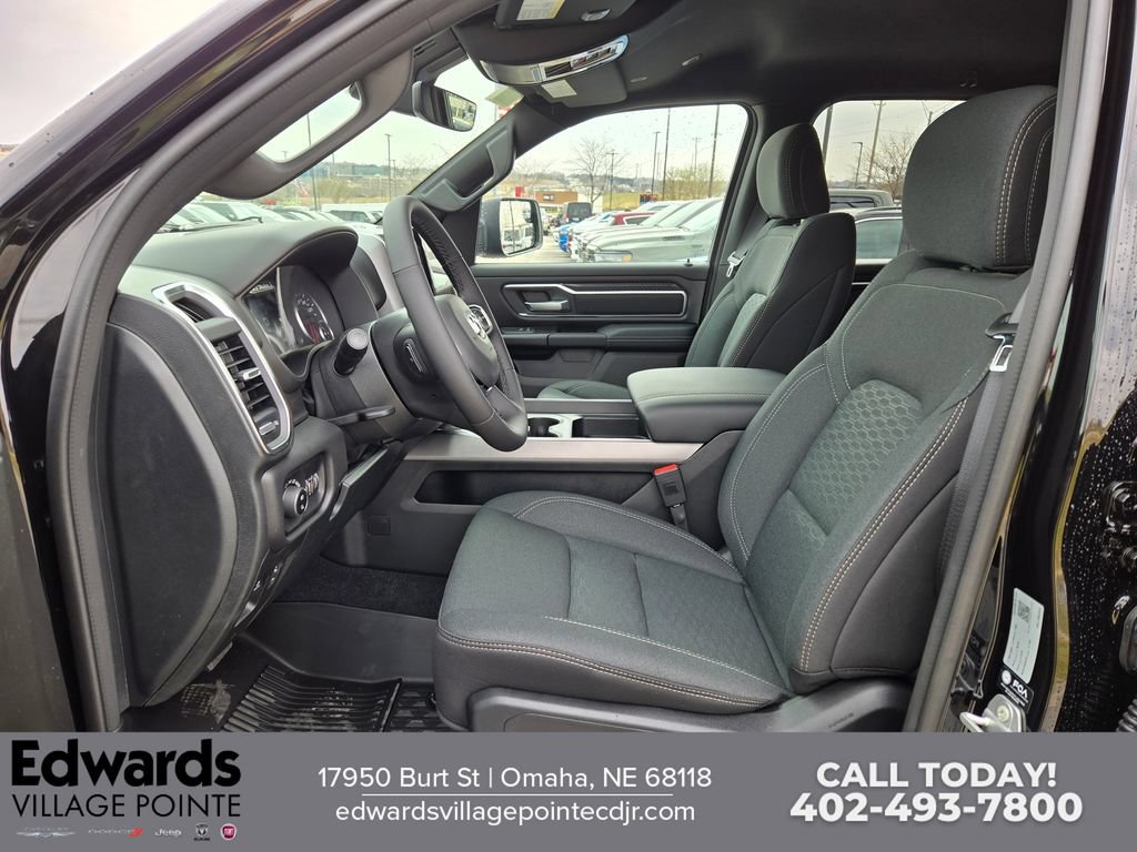 New 2026 RAM 1500 Big Horn AWD/4WD image 13