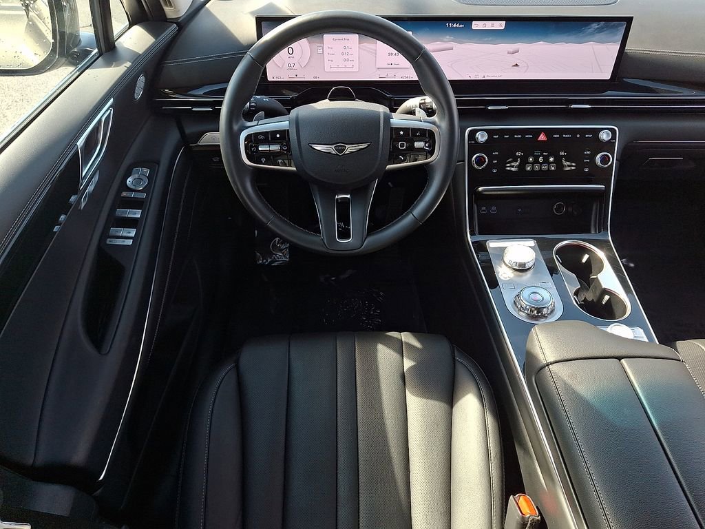 Used 2025 Genesis GV80 2.5T Standard image 11