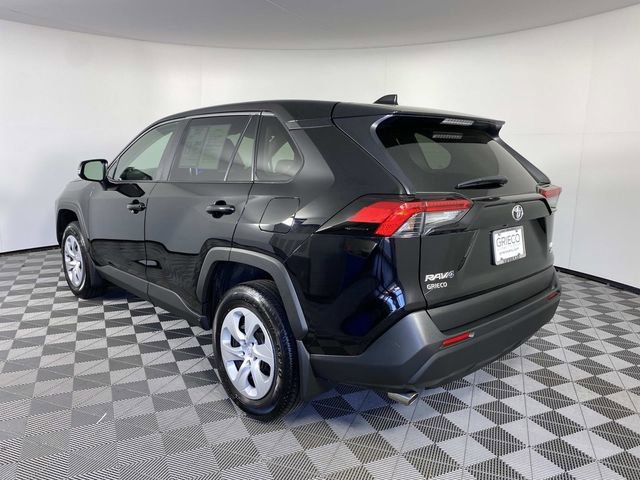 Used 2025 Toyota RAV4 LE AWD/4WD image 6