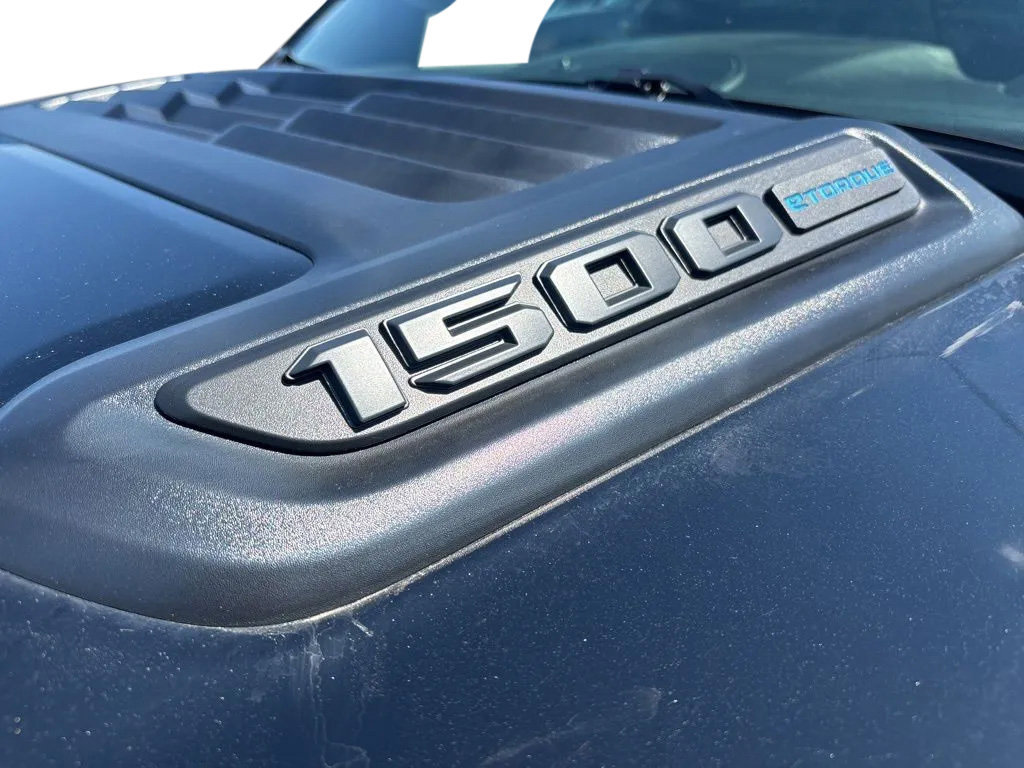 New 2026 RAM 1500 Express AWD/4WD image 10