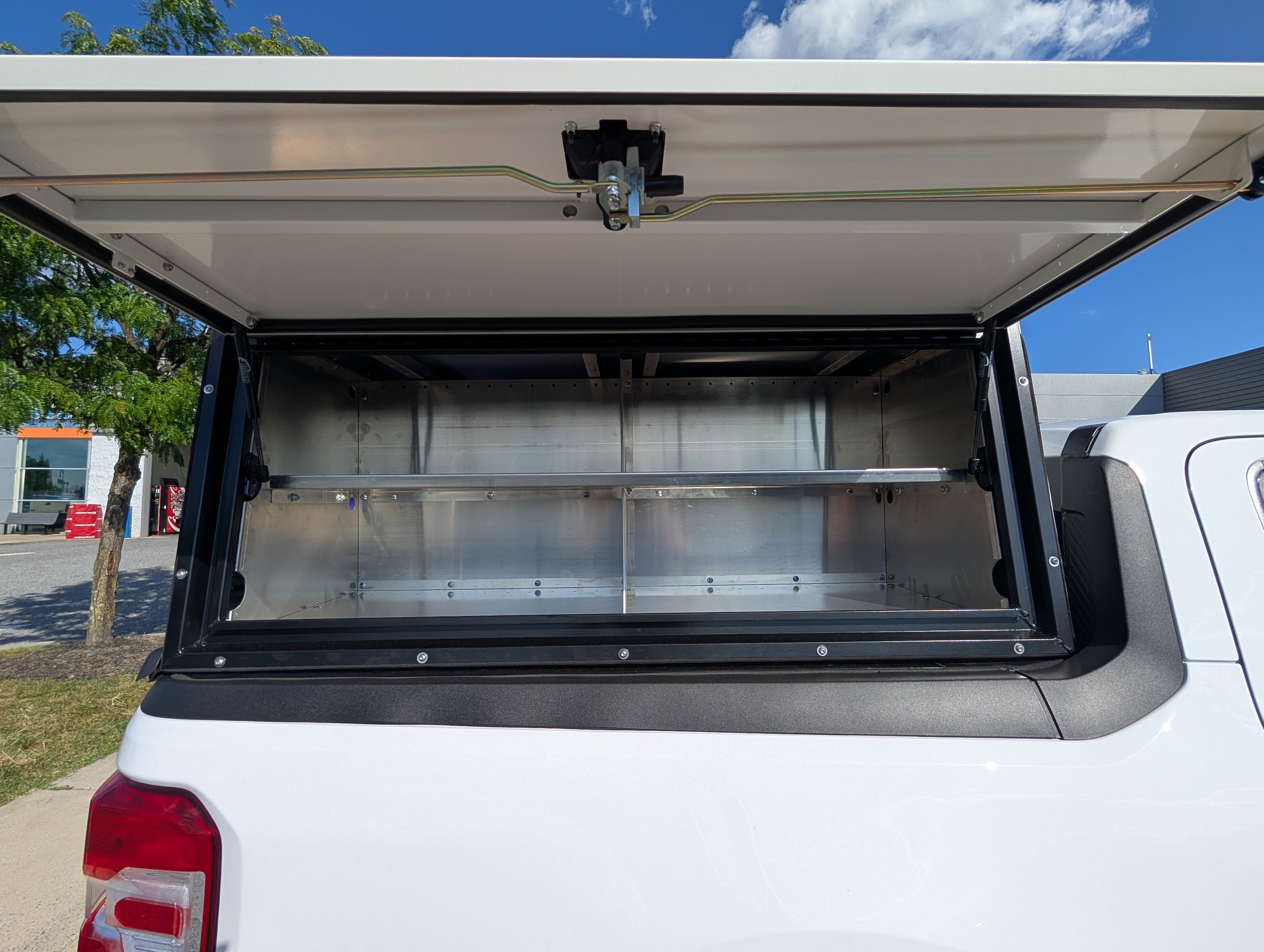 New 2025 Ford Maverick XL w/ Equipment Group 102A image 8