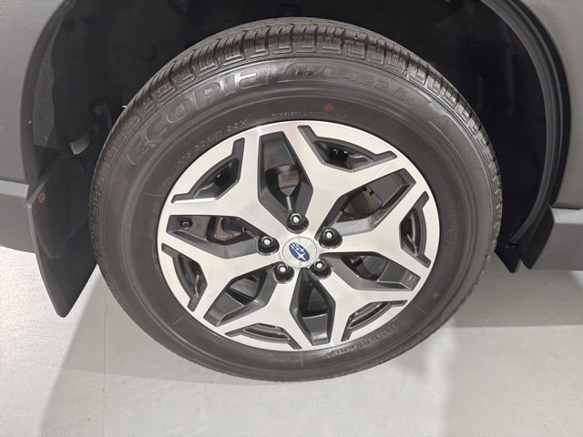 Used 2023 Subaru Forester Premium AWD/4WD image 14