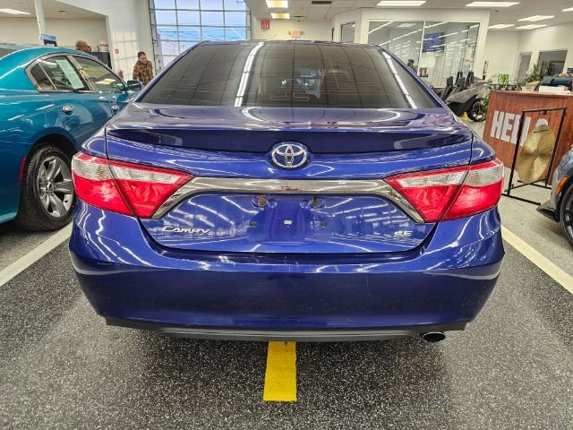 Used 2015 Toyota Camry XLE image 5