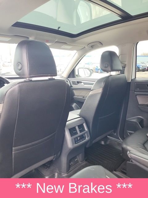 Used 2023 Volkswagen Atlas SEL Premium image 14