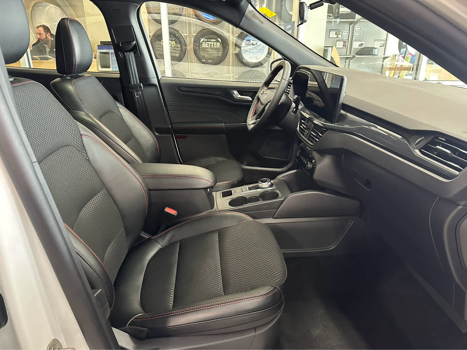 New 2025 Ford Escape ST-Line Elite w/ Tech Pack #1 image 42