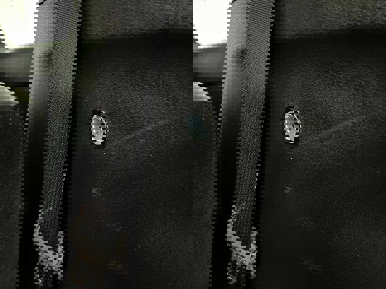 Used 2025 Chrysler Pacifica Select image 29