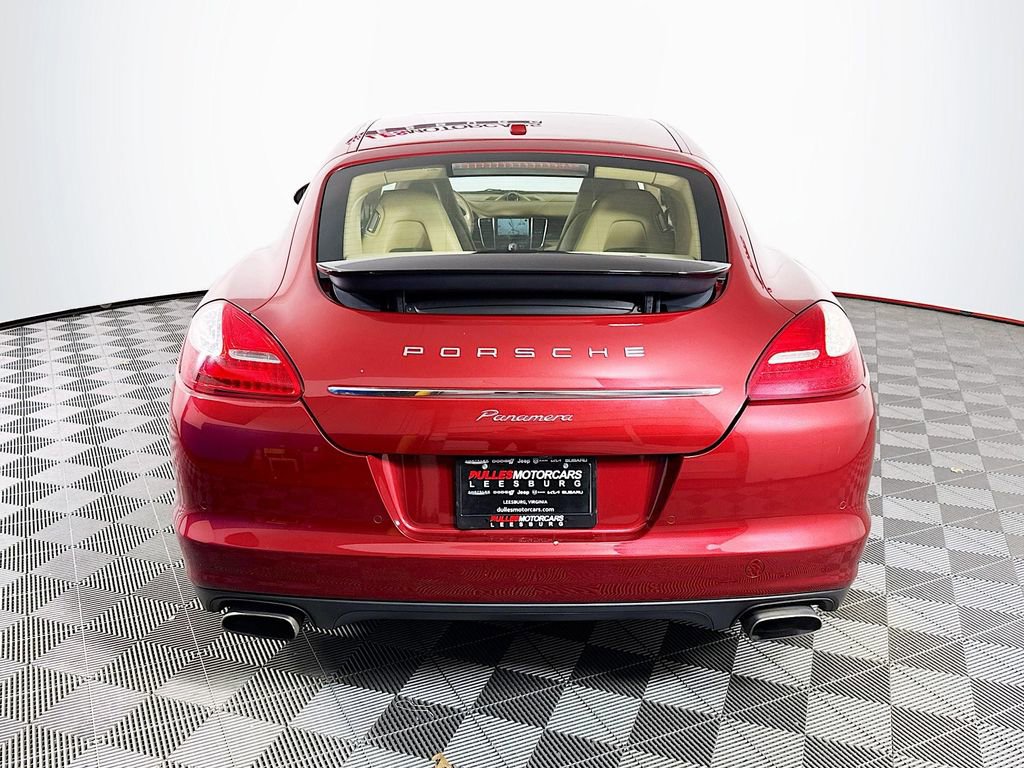Used 2013 Porsche Panamera 4 image 6