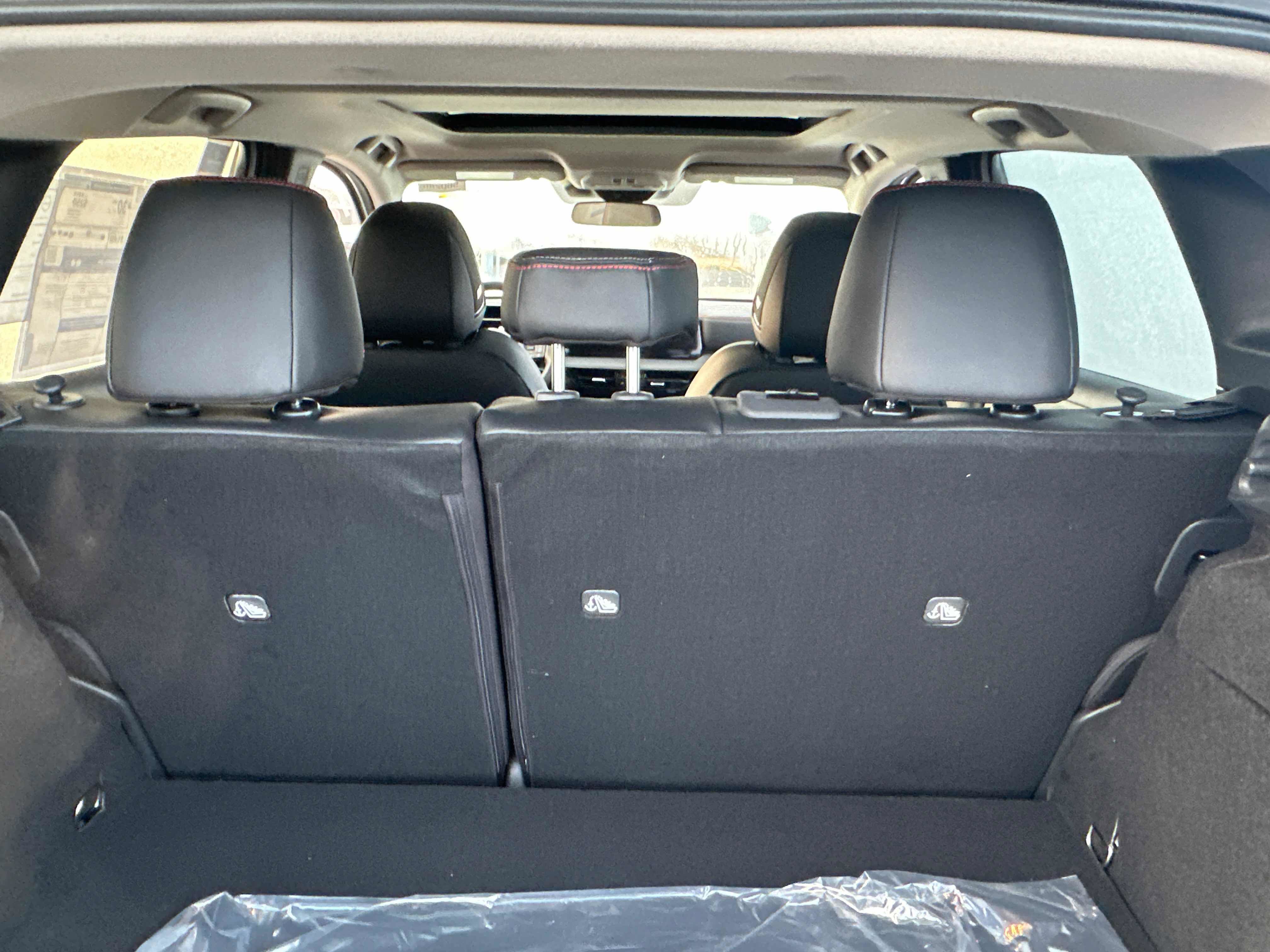 New 2026 Nissan Kicks SR w/ SR Premium Package image 19