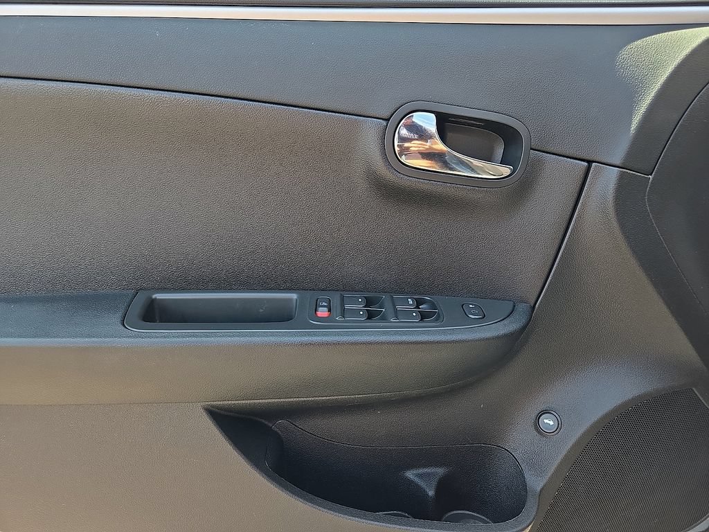 Used 2008 Chevrolet Malibu LT w/ Power Convenience Package FWD image 18