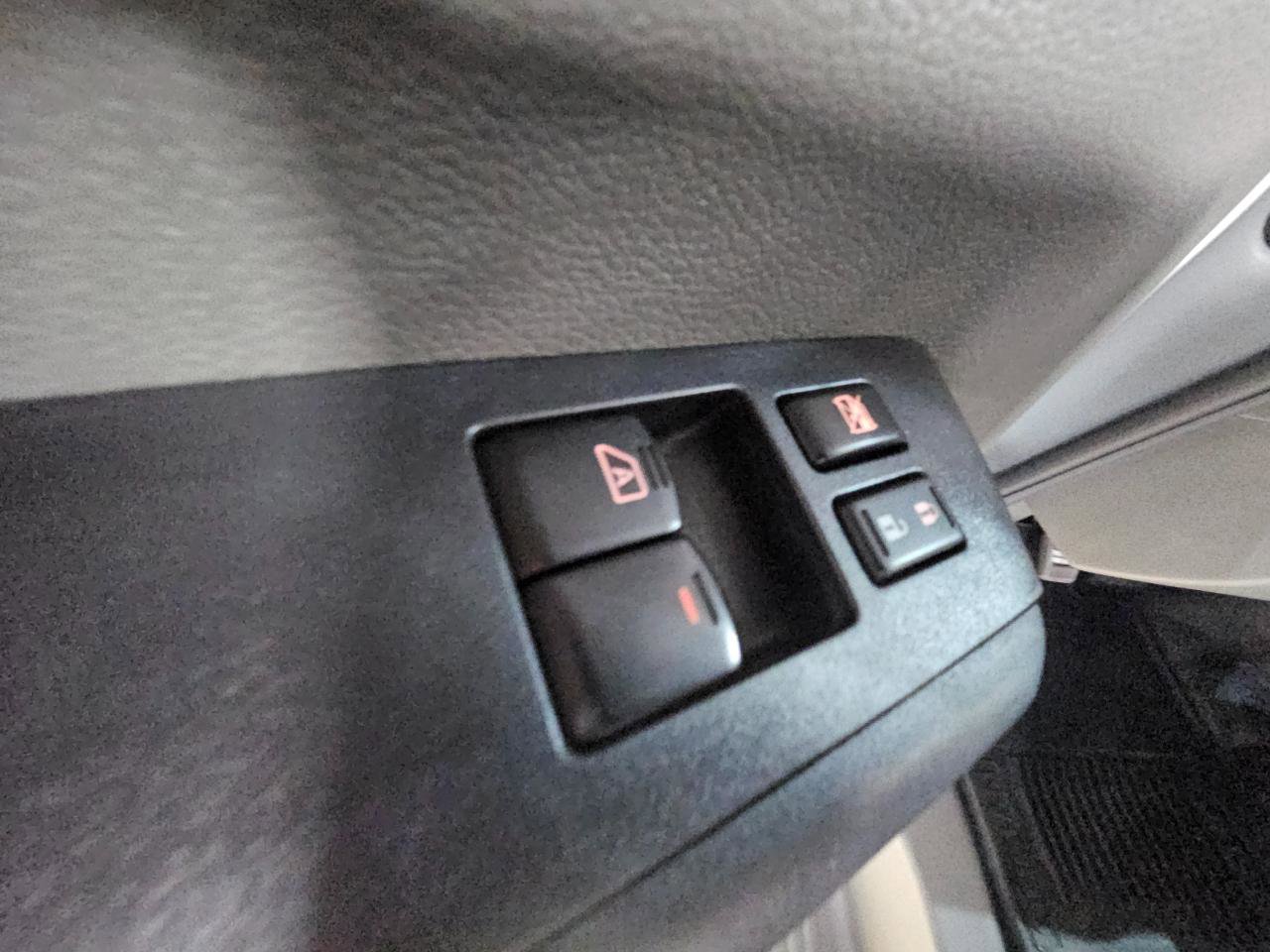 Used 2017 Nissan NV 1500 SV image 17