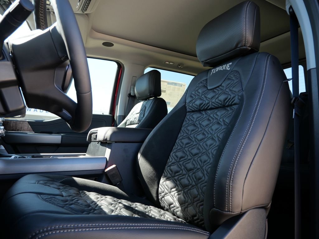 New 2026 Ford F250 Lariat w/ Black Appearance Package image 21