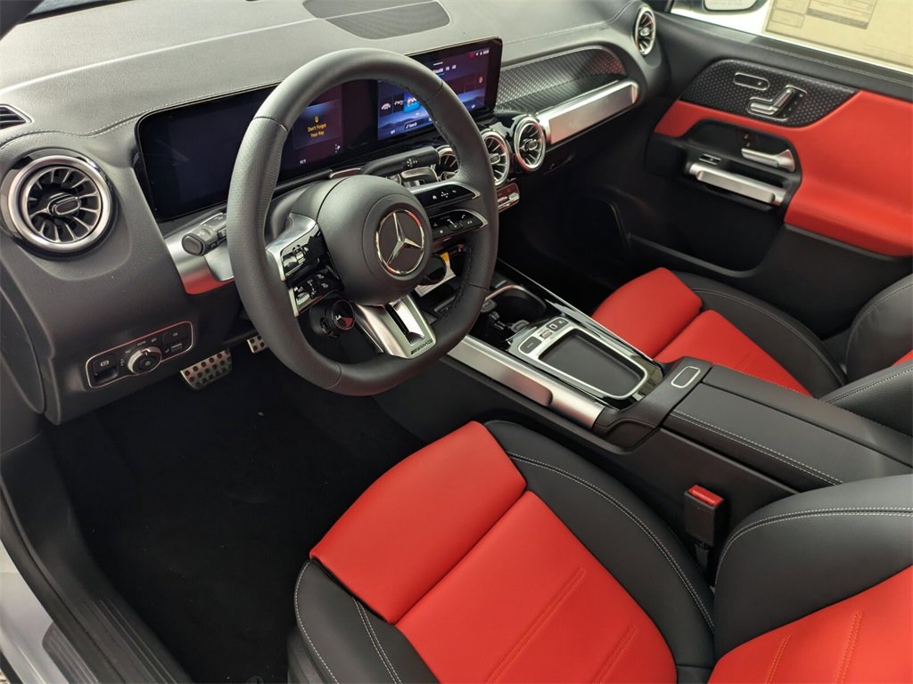 New 2026 Mercedes-Benz GLB 35 AMG 4MATIC image 7