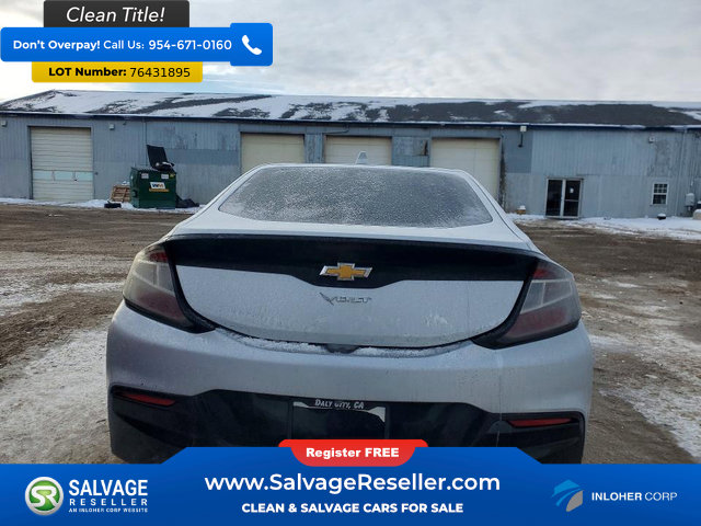 Used 2017 Chevrolet Volt LT w/ Comfort Package image 8