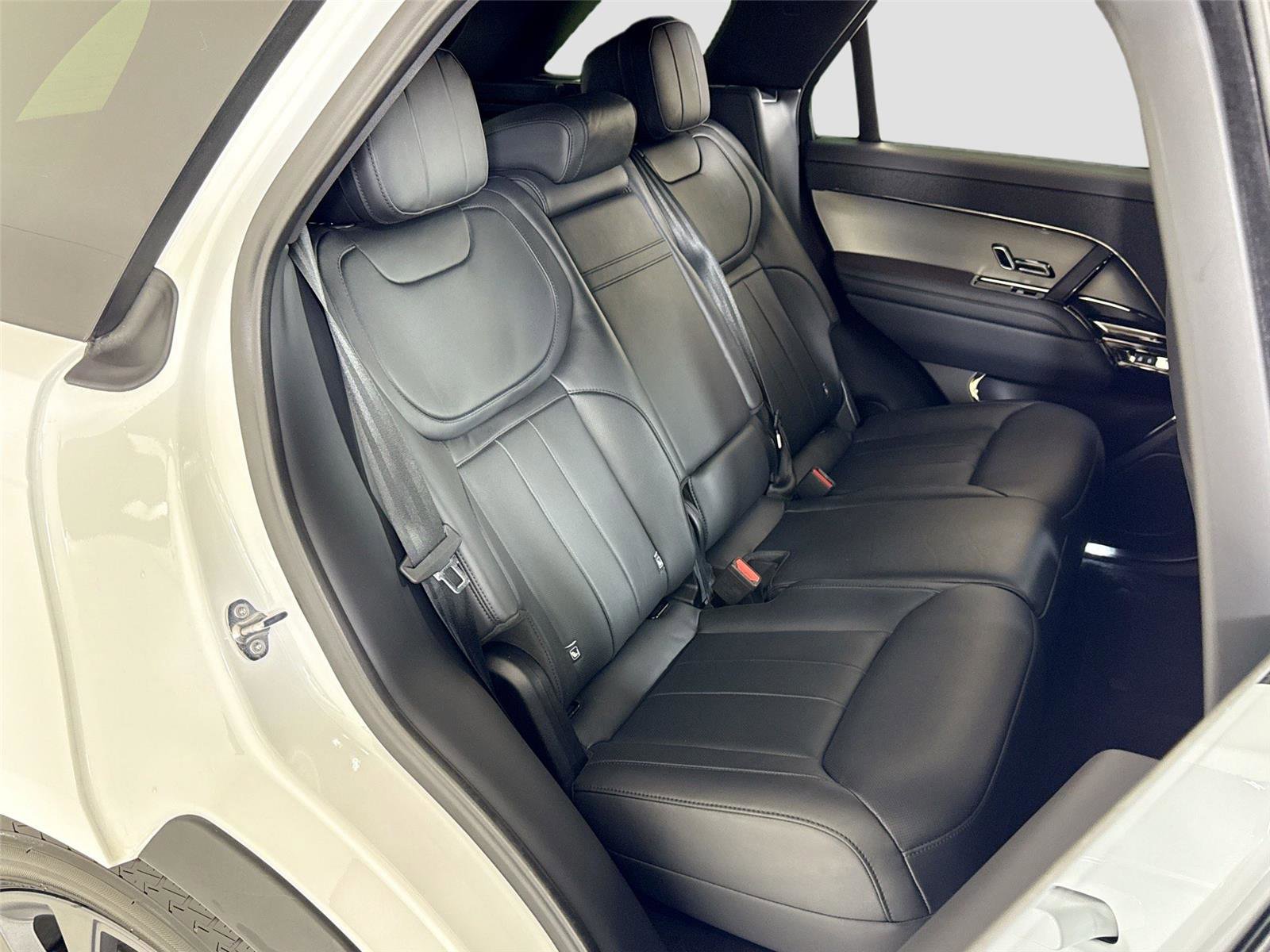 Used 2024 Land Rover Range Rover Sport Dynamic SE image 28