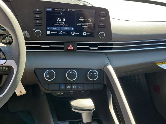 New 2026 Hyundai Elantra SE image 12