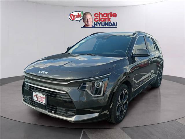 Used 2023 Kia Niro EX Touring