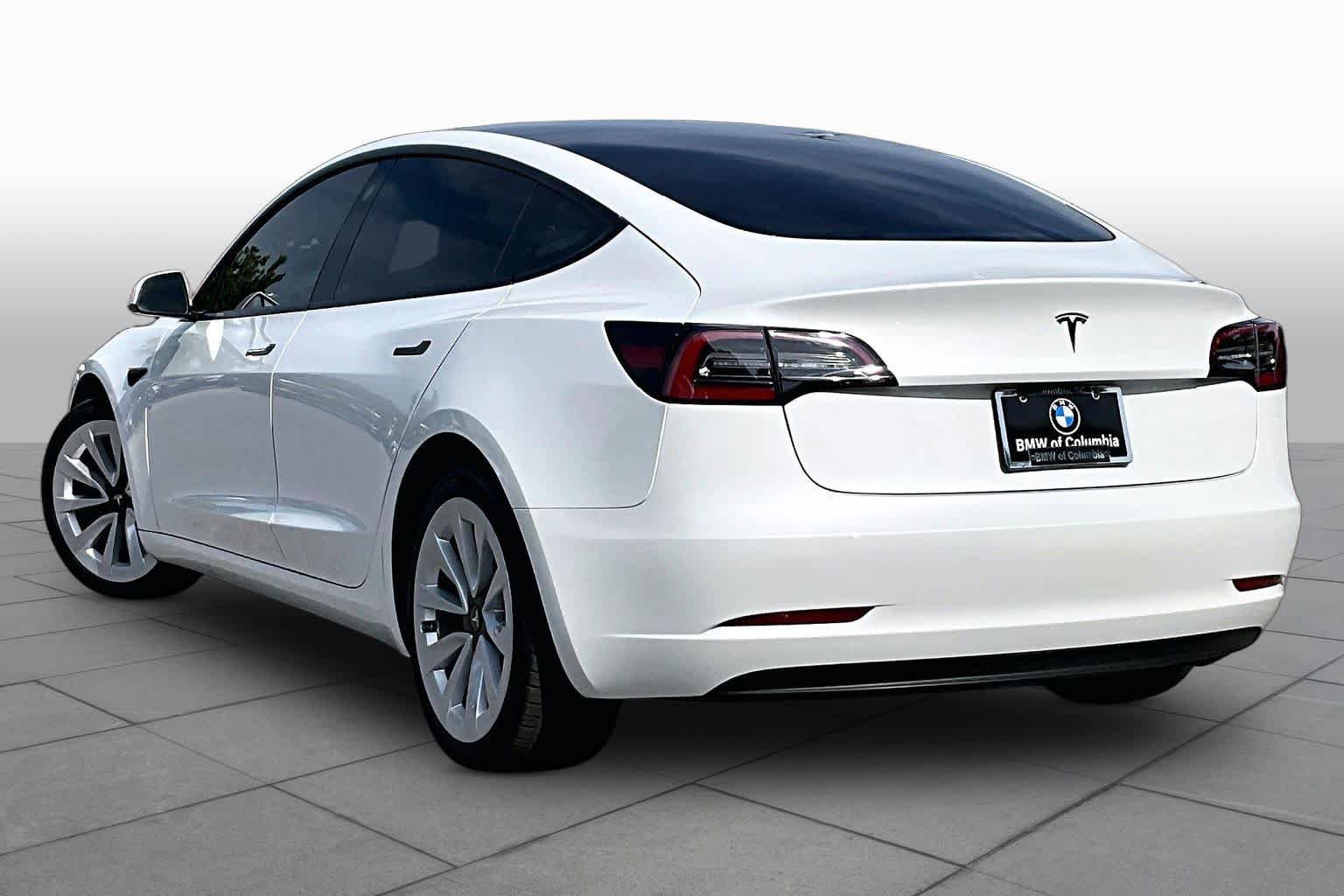 Used 2023 Tesla Model 3 Standard Range RWD image 11