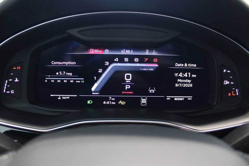 New 2027 Audi SQ8 Prestige AWD/4WD image 4