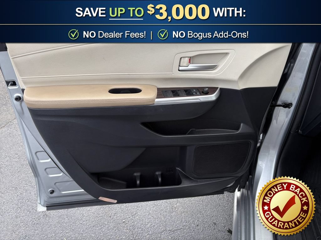 Used 2021 Toyota Sienna XLE FWD image 16