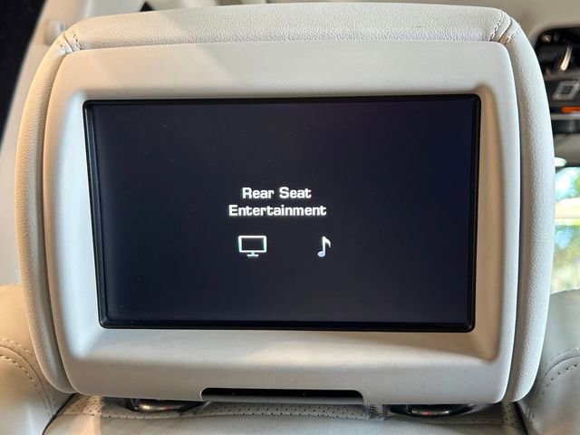 Used 2016 Land Rover Range Rover Long Wheelbase Supercharged image 39