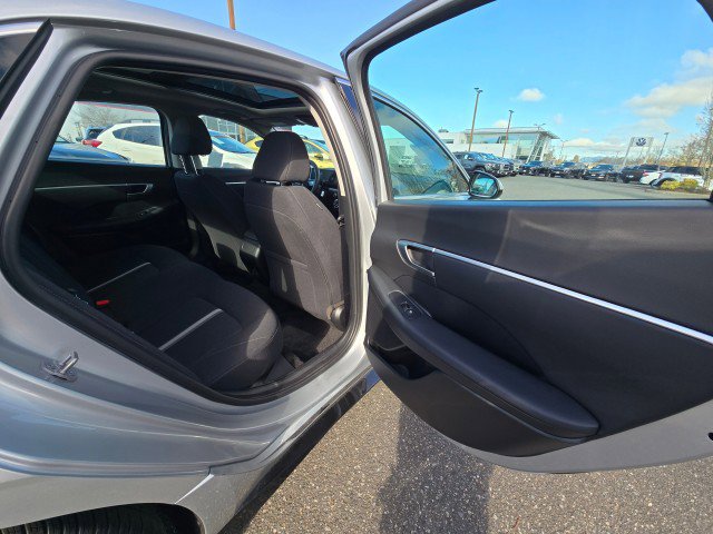 Used 2025 Hyundai Sonata SEL FWD image 14