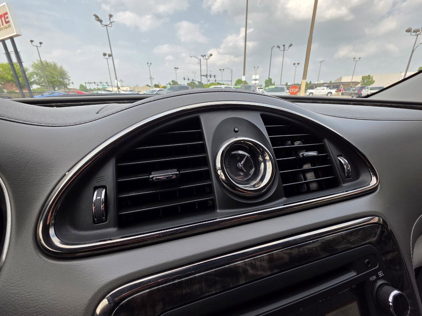 Used 2014 Buick Enclave Convenience FWD image 24
