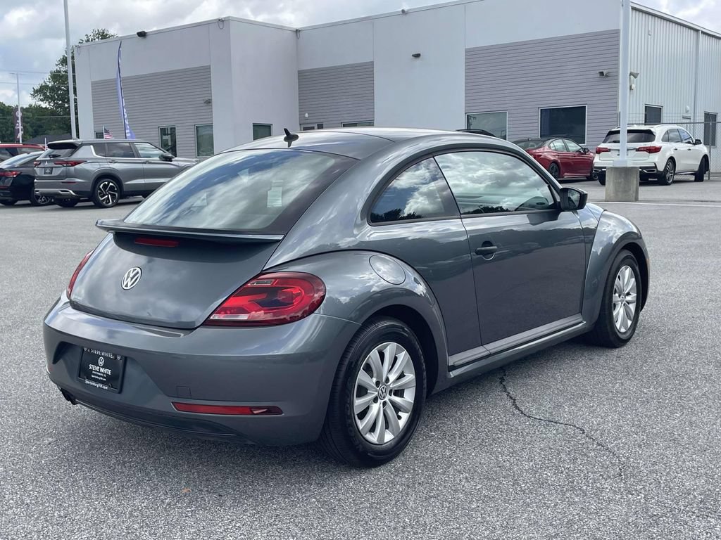 Used 2018 Volkswagen Beetle 2.0T S FWD image 7