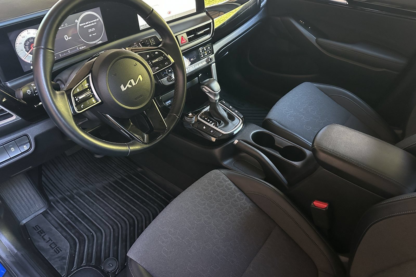 Used 2024 Kia Seltos S AWD/4WD image 10