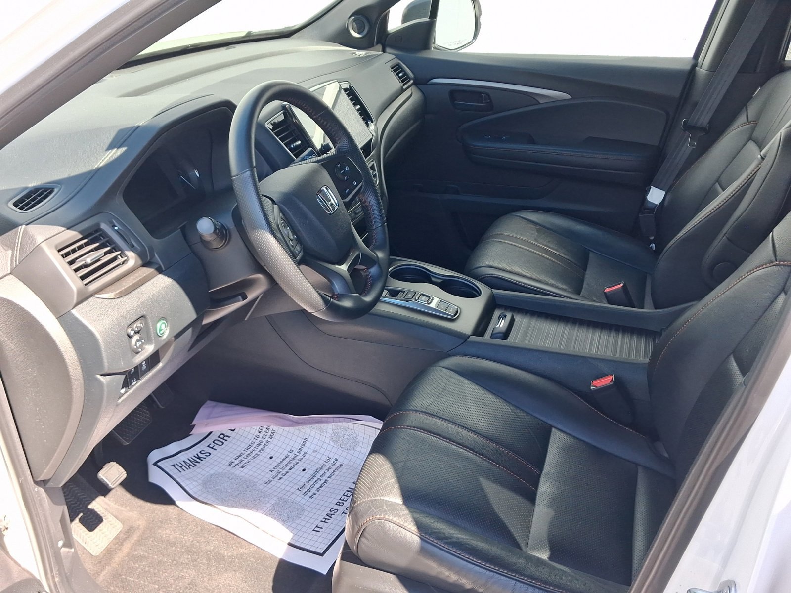Used 2023 Honda Passport TrailSport image 4