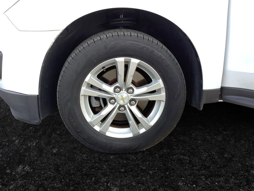 Used 2014 Chevrolet Equinox LS image 24