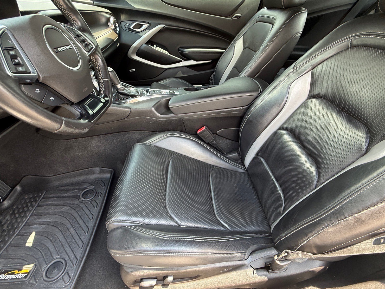 Used 2019 Chevrolet Camaro LT w/ RS Package RWD image 13