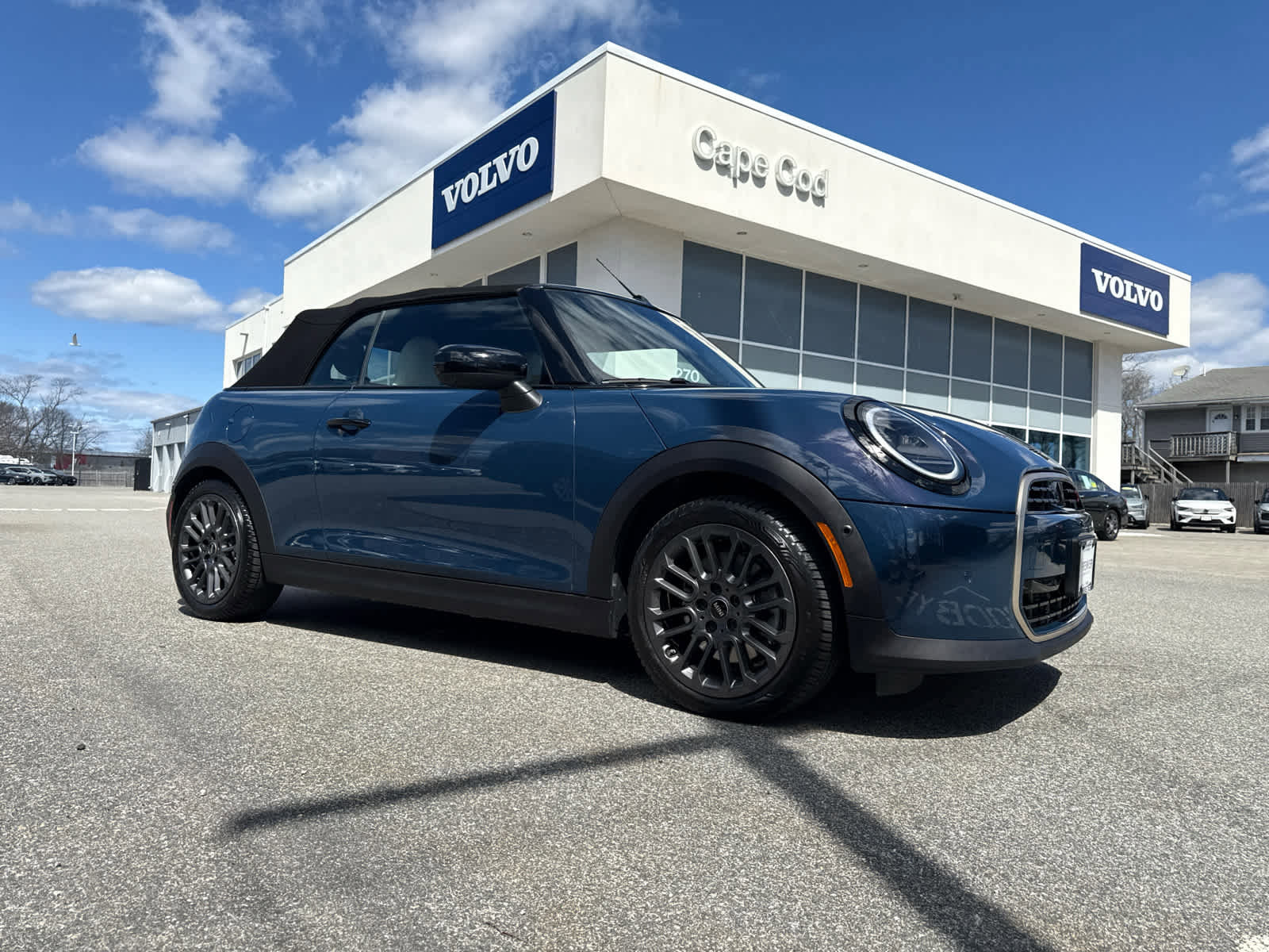 Used 2025 MINI Cooper S image 2