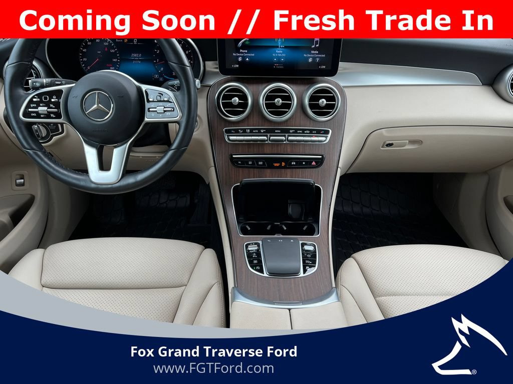 Used 2022 Mercedes-Benz GLC 300 4MATIC image 2