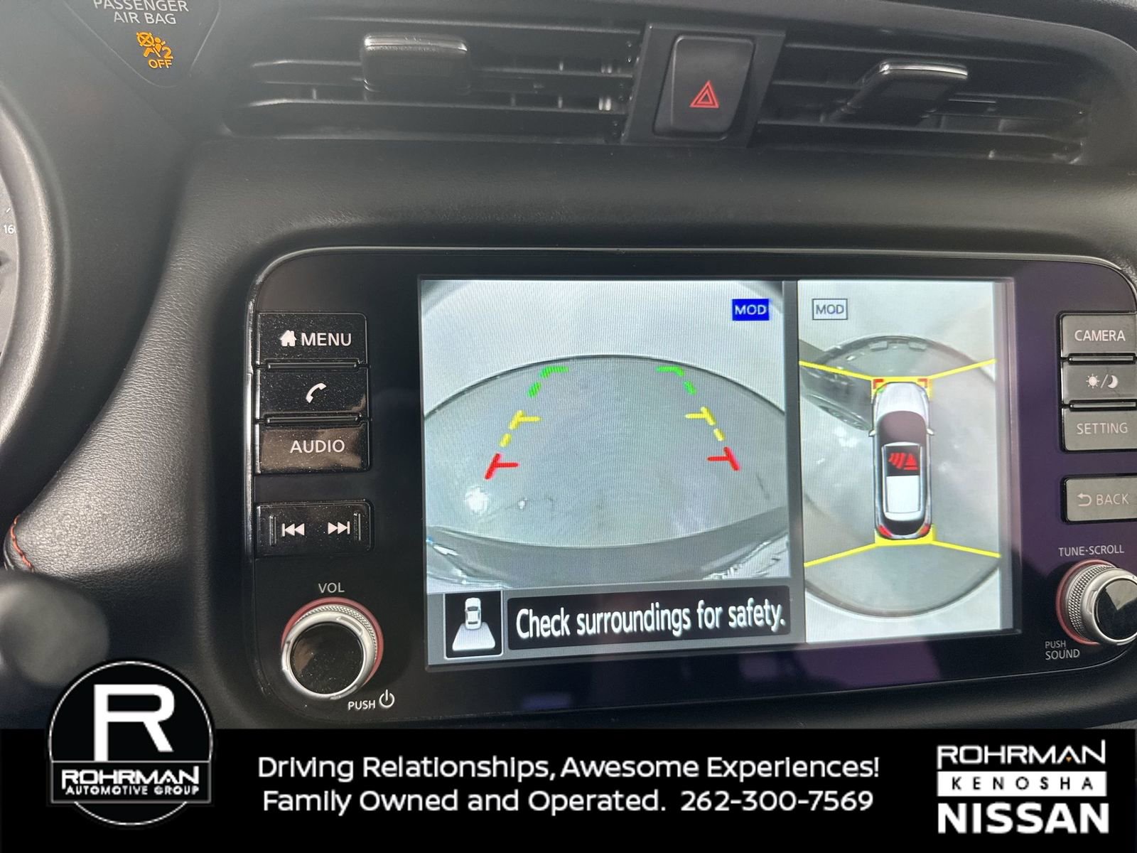 Used 2023 Nissan Kicks SR w/ SR Premium Package image 7