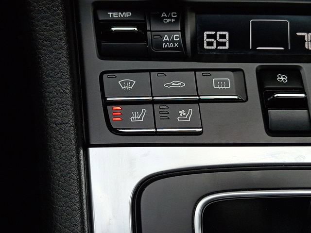 Certified 2015 Porsche 911 Targa 4S image 27