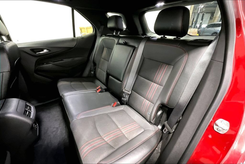 Used 2024 Chevrolet Equinox RS FWD image 31