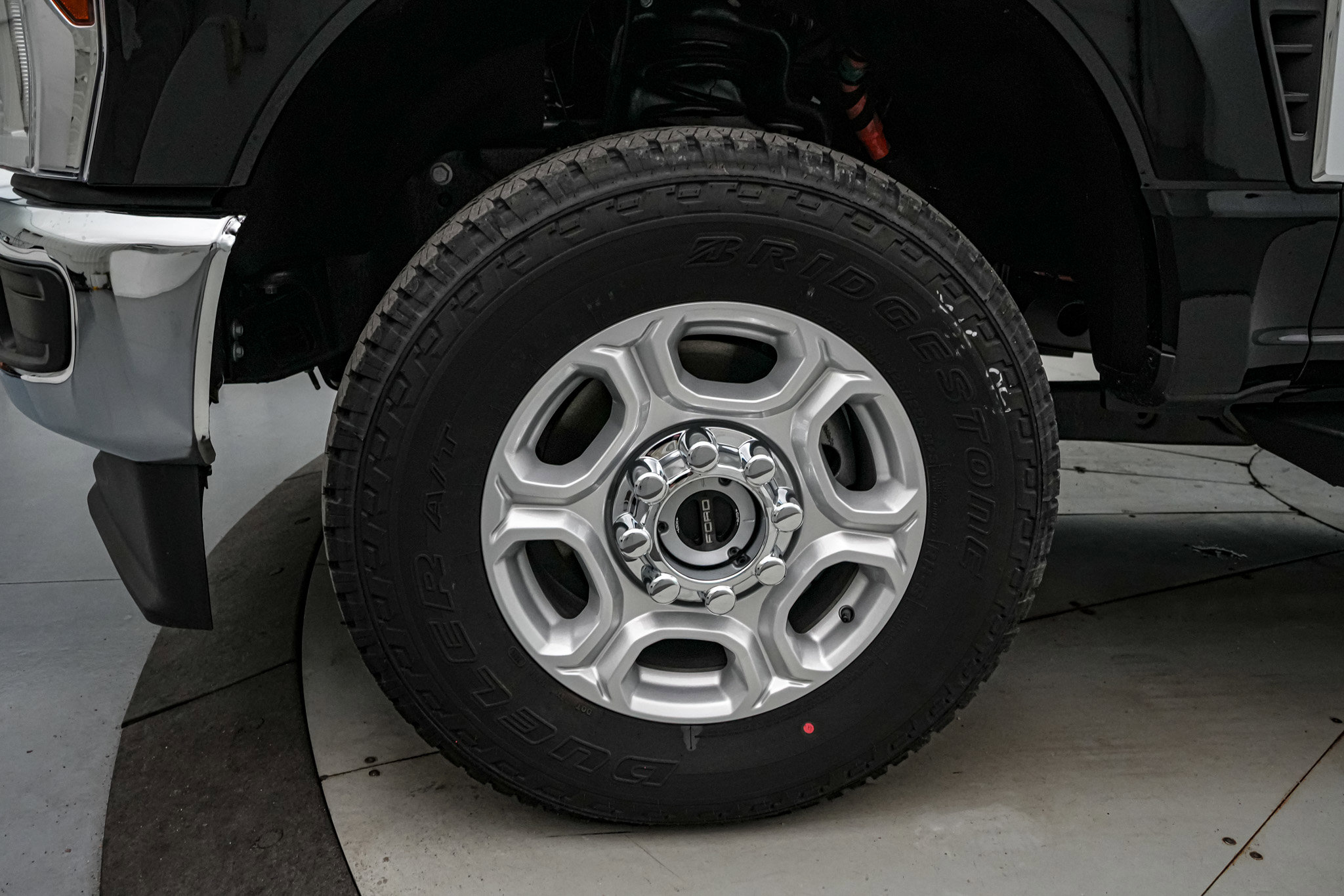 New 2026 Ford F250 XLT w/ FX4 Off-Road Package image 11