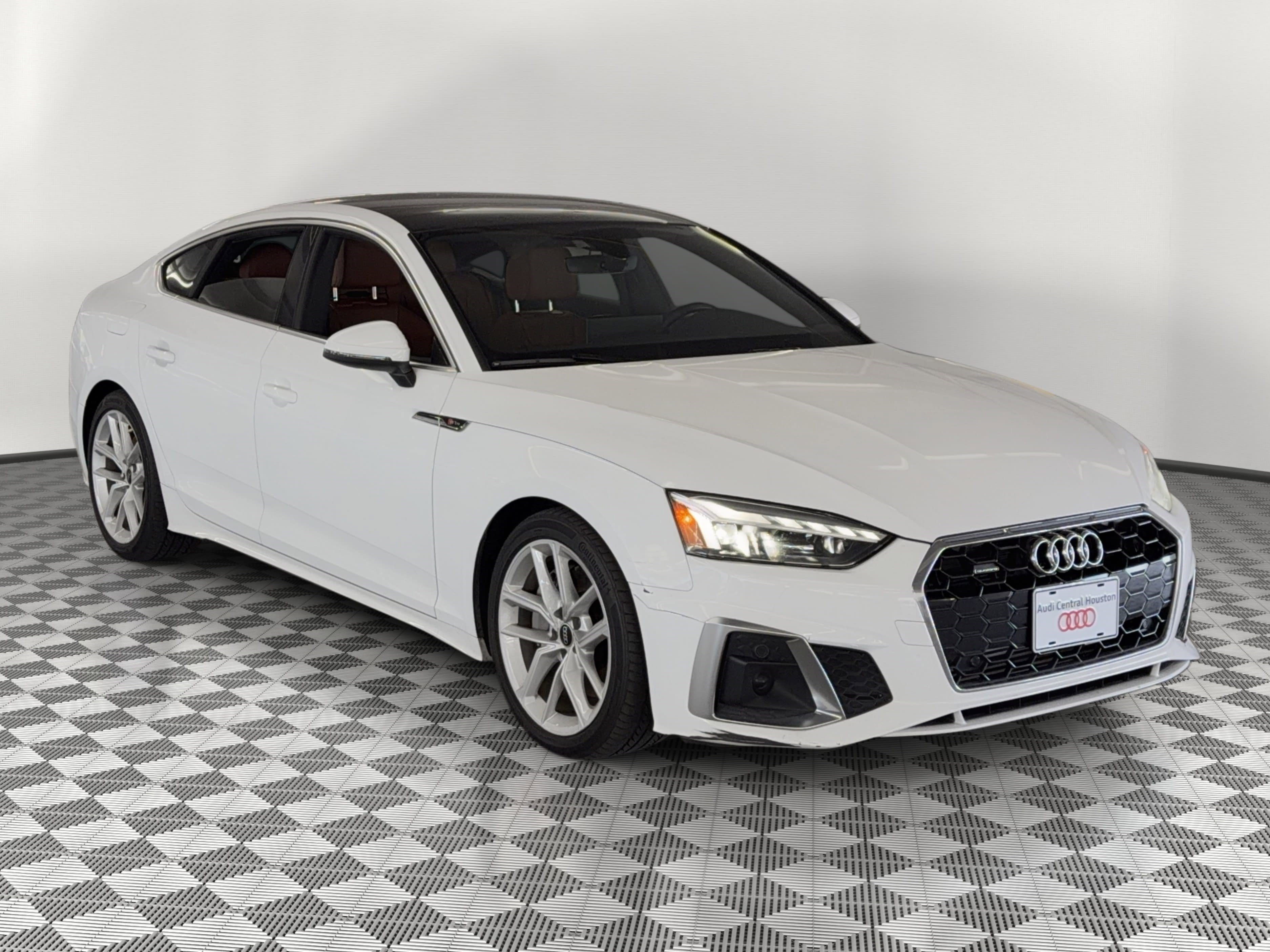 Certified 2023 Audi A5 2.0T Premium w/ Convenience Package image 7