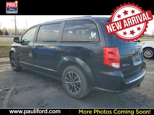 Used 2019 Dodge Grand Caravan GT image 3