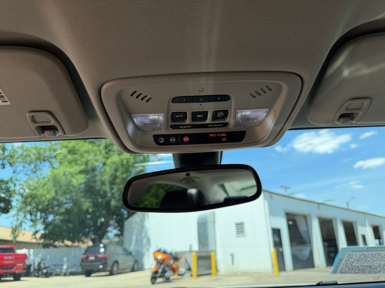 Used 2019 Buick LaCrosse Essence w/ Sun and Shade Package AWD/4WD image 21