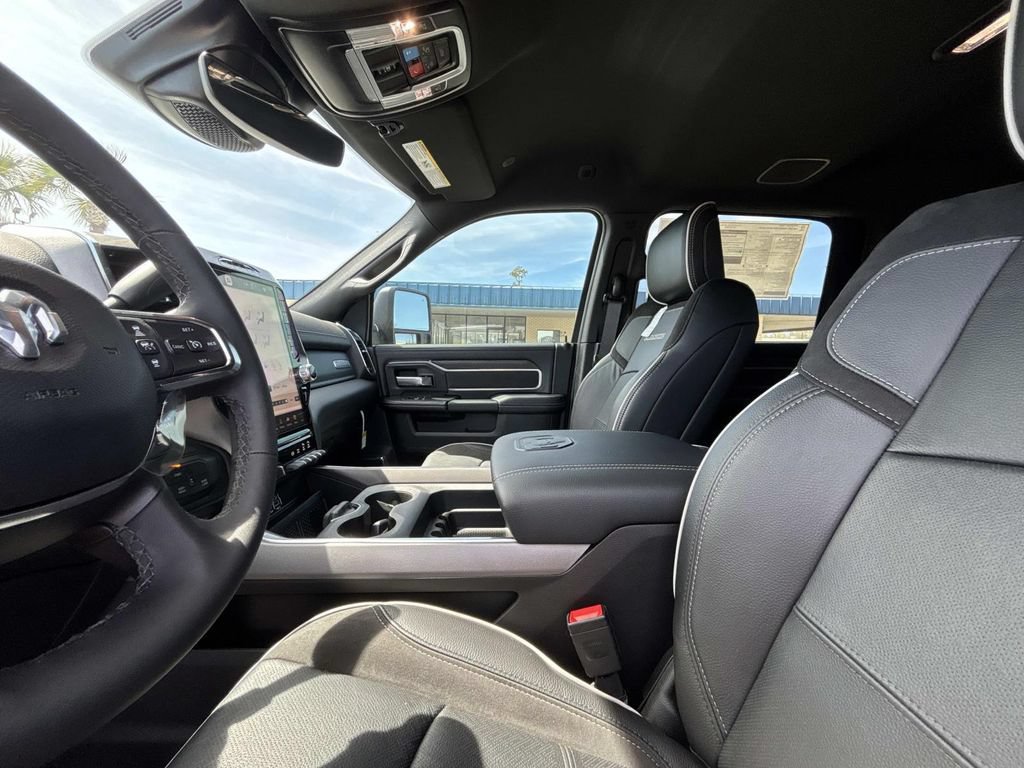 New 2026 RAM 2500 Laramie w/ Night Edition AWD/4WD image 10