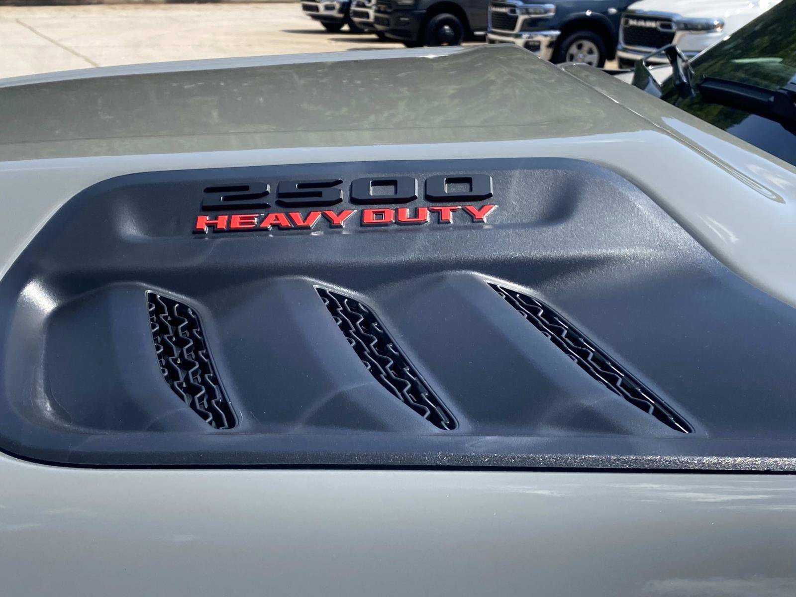 New 2027 RAM 2500 Laramie w/ Night Edition AWD/4WD image 9