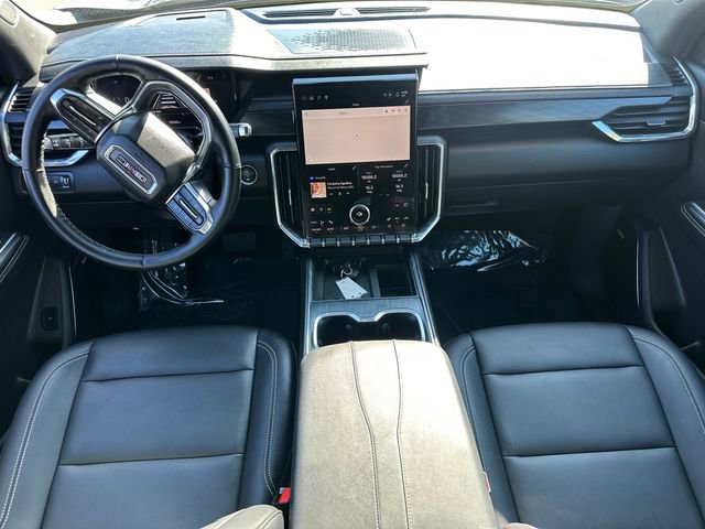 Used 2024 GMC Acadia Elevation w/ Black Edition image 19