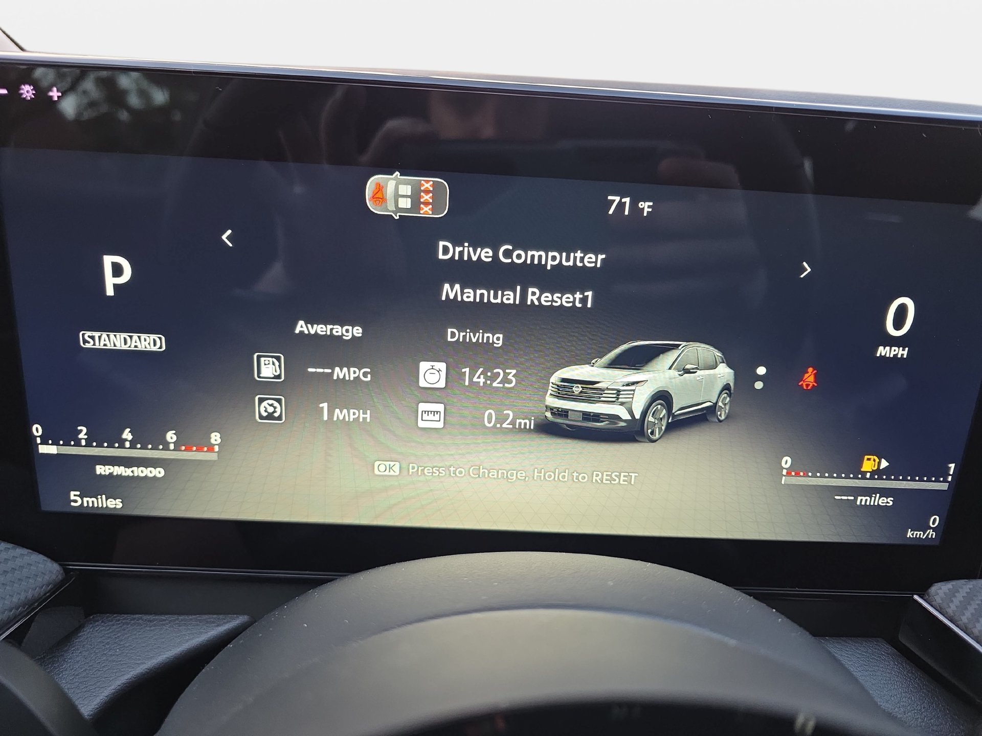 New 2026 Nissan Kicks SR FWD image 18