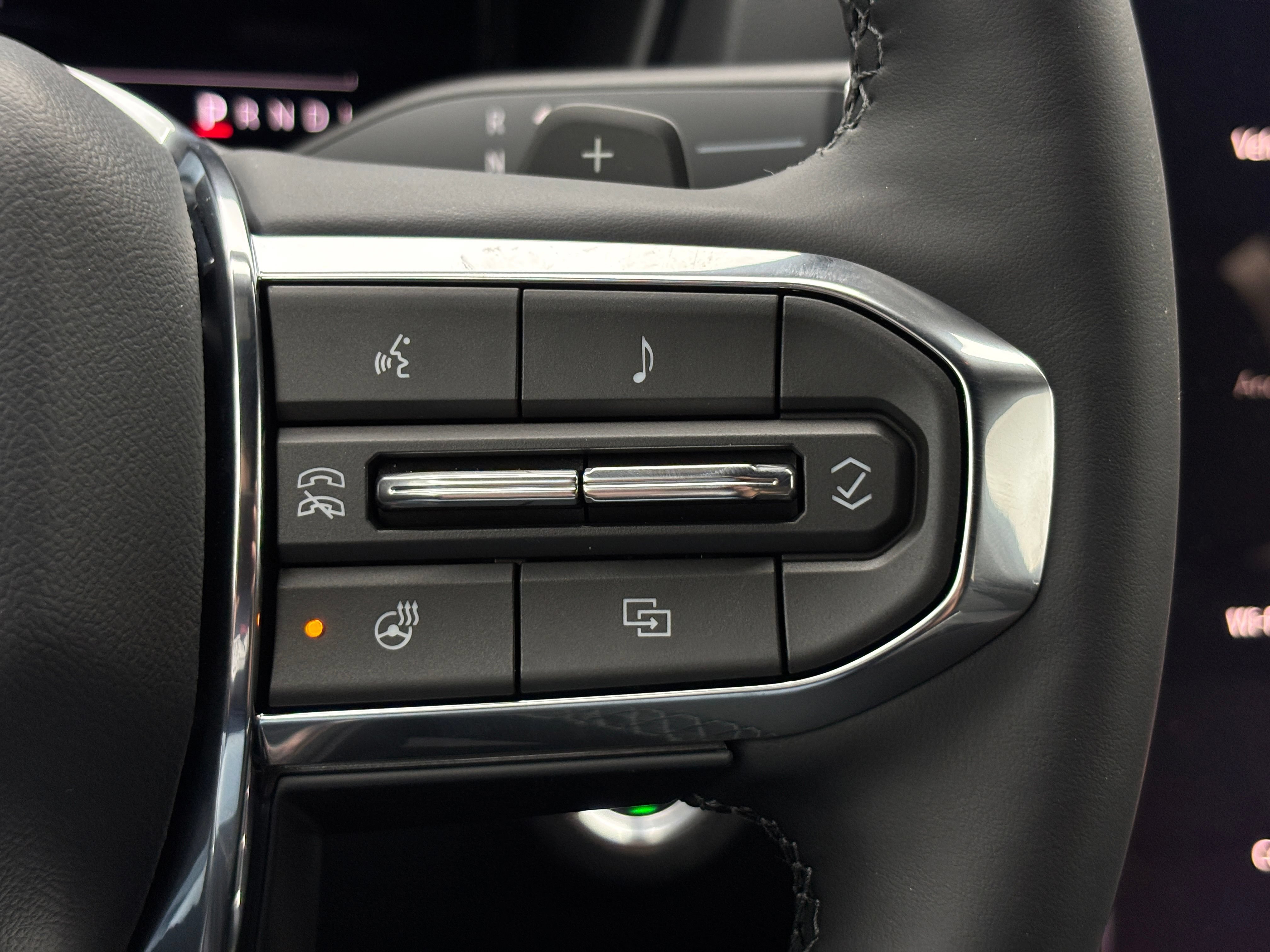 New 2027 GMC Terrain Elevation FWD image 21