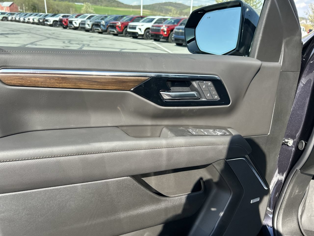 New 2026 Chevrolet Tahoe High Country AWD/4WD image 20