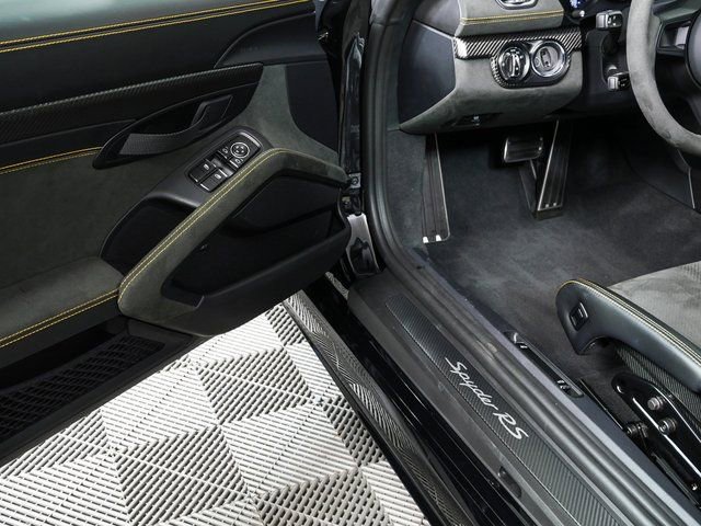 Certified 2024 Porsche 718 Boxster Spyder RS image 8