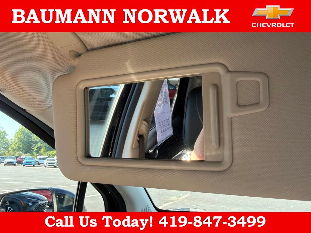 Used 2025 Kia Sportage EX FWD image 25