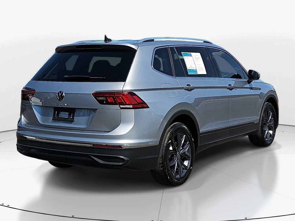 Used 2022 Volkswagen Tiguan SE image 5