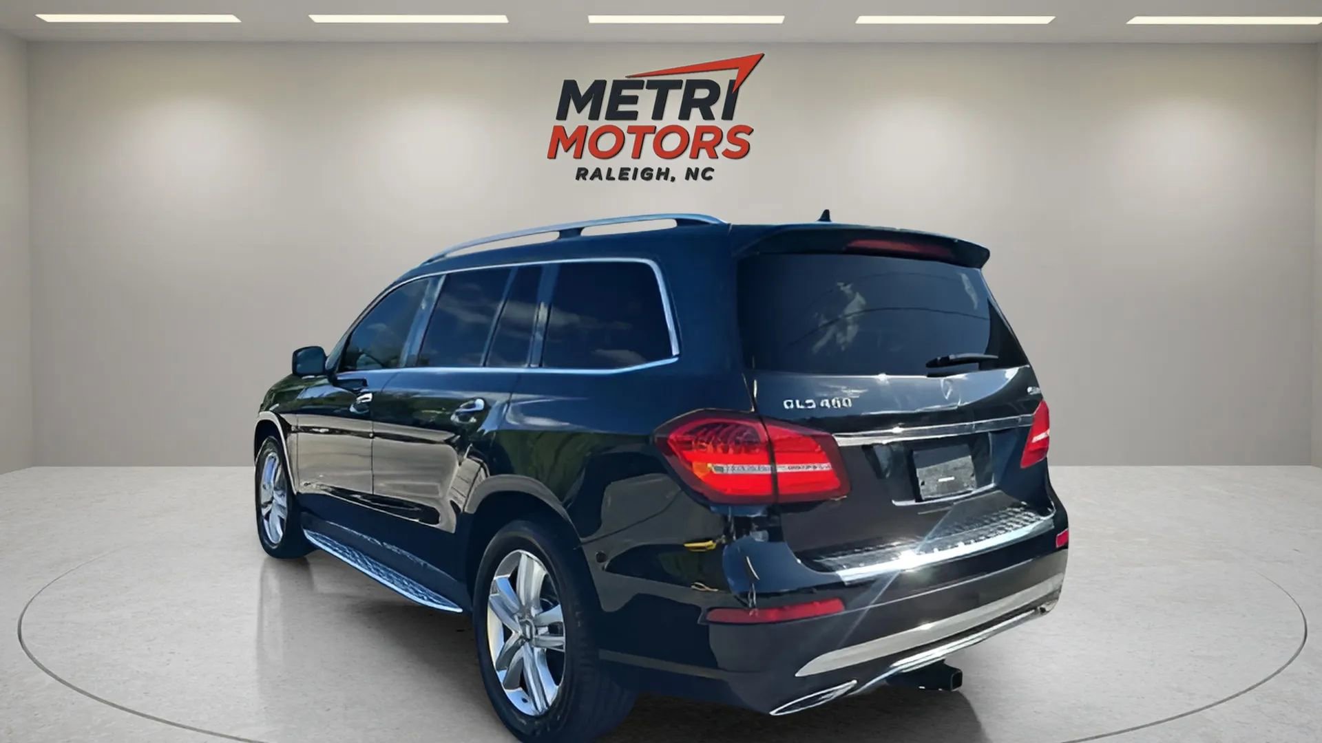 Used 2017 Mercedes-Benz GLS 450 4MATIC image 14